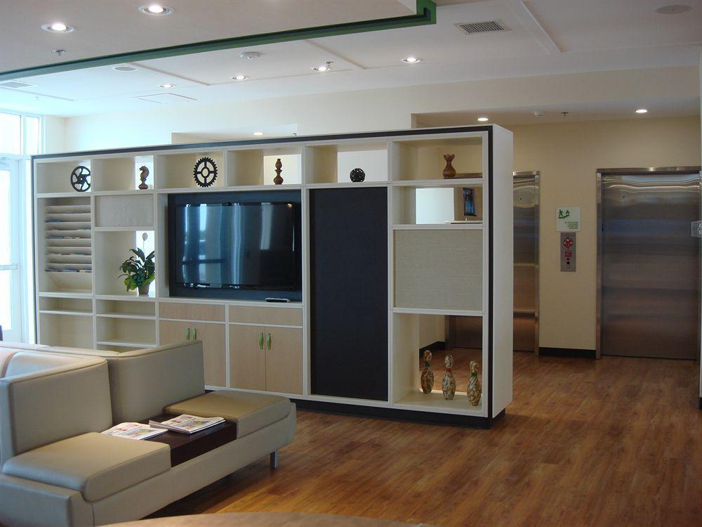 By Ihg Hotel